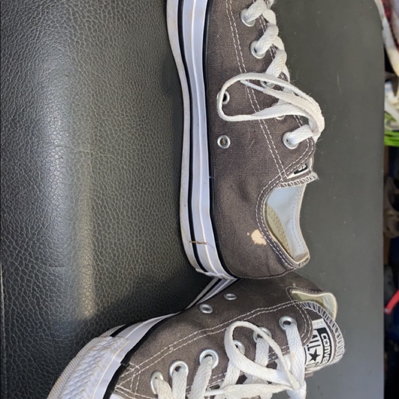 Converse - Picture 3 of 9